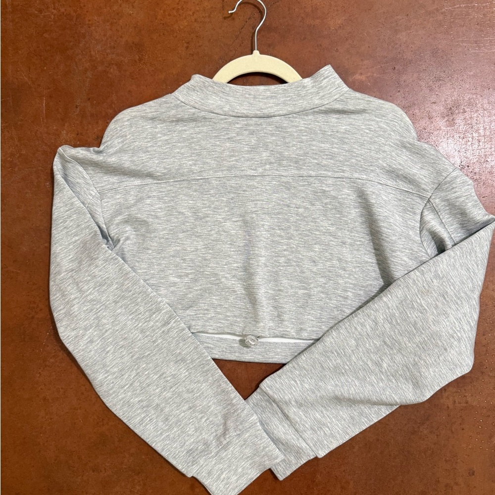 Princess Polly Light Gray Cropped Crew Sweatshirt
